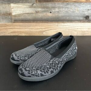 Skechers Women's On The Go Dreamy Black Gray Knit Slip On Shoes Size 9.5